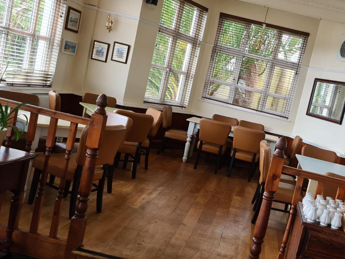 Carbeile Inn Torpoint Eksteriør billede
